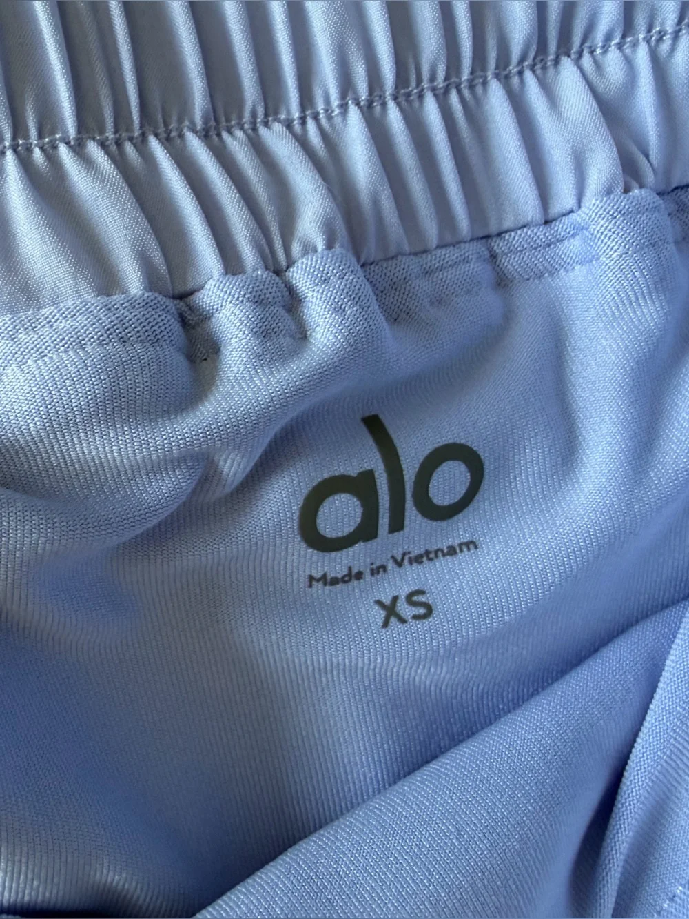 ALO Yoga light blue